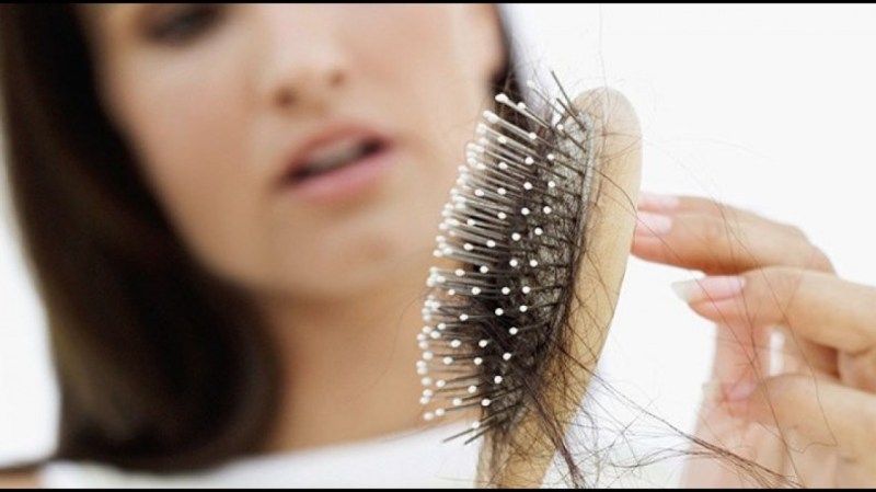 Cara Menghilangkan Rambut Rontok Berlebihan