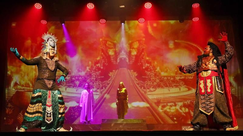 Perkembangan Teater Tradisional Di Indonesia
